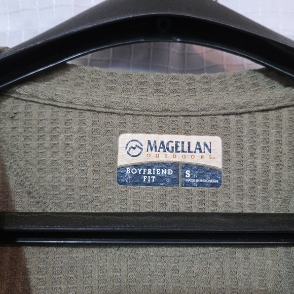 Magellan Womens Top S Green Waffle Knit Boyfriend Fit V Neck Long Sleeve - Picture 2 of 7